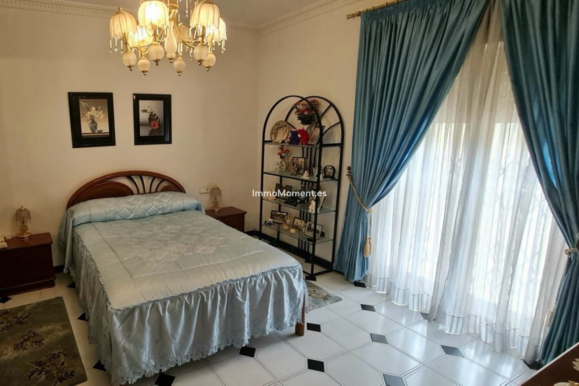 Revente - Villa - Benidorm - Benidorm Centro