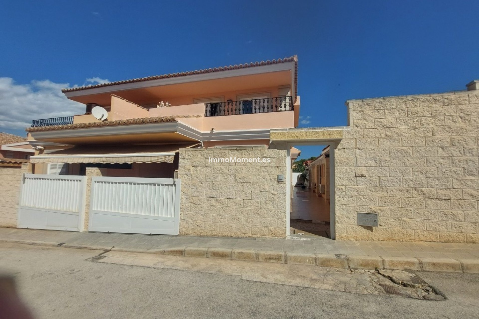 Revente - Villa - Benidorm - Benidorm Centro