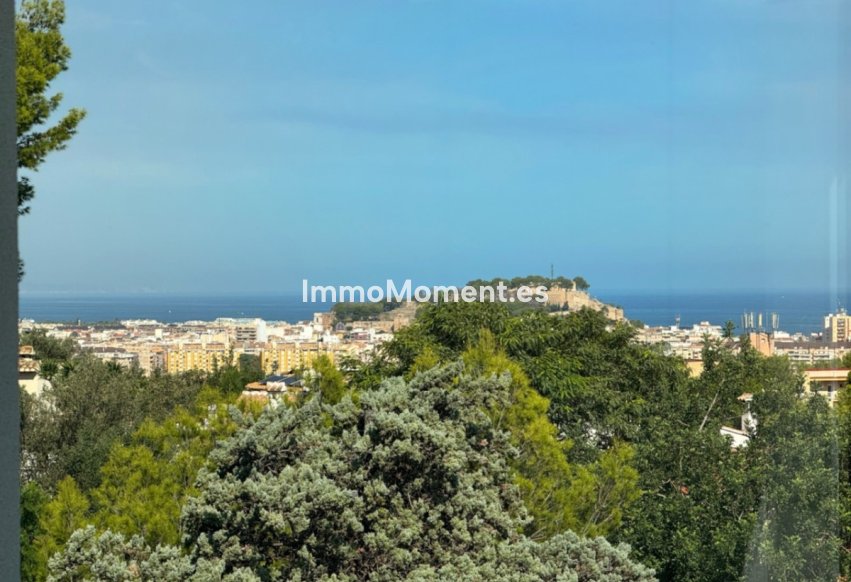 Revente - Villa - Denia - Denia Centro