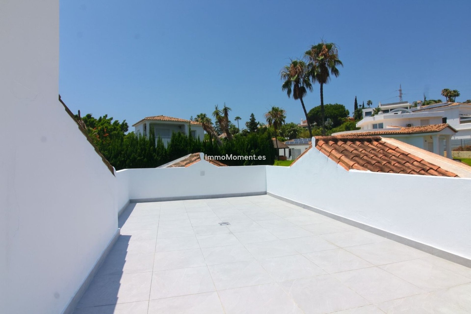 Revente - Villa - El Paraiso - New Golden Mile