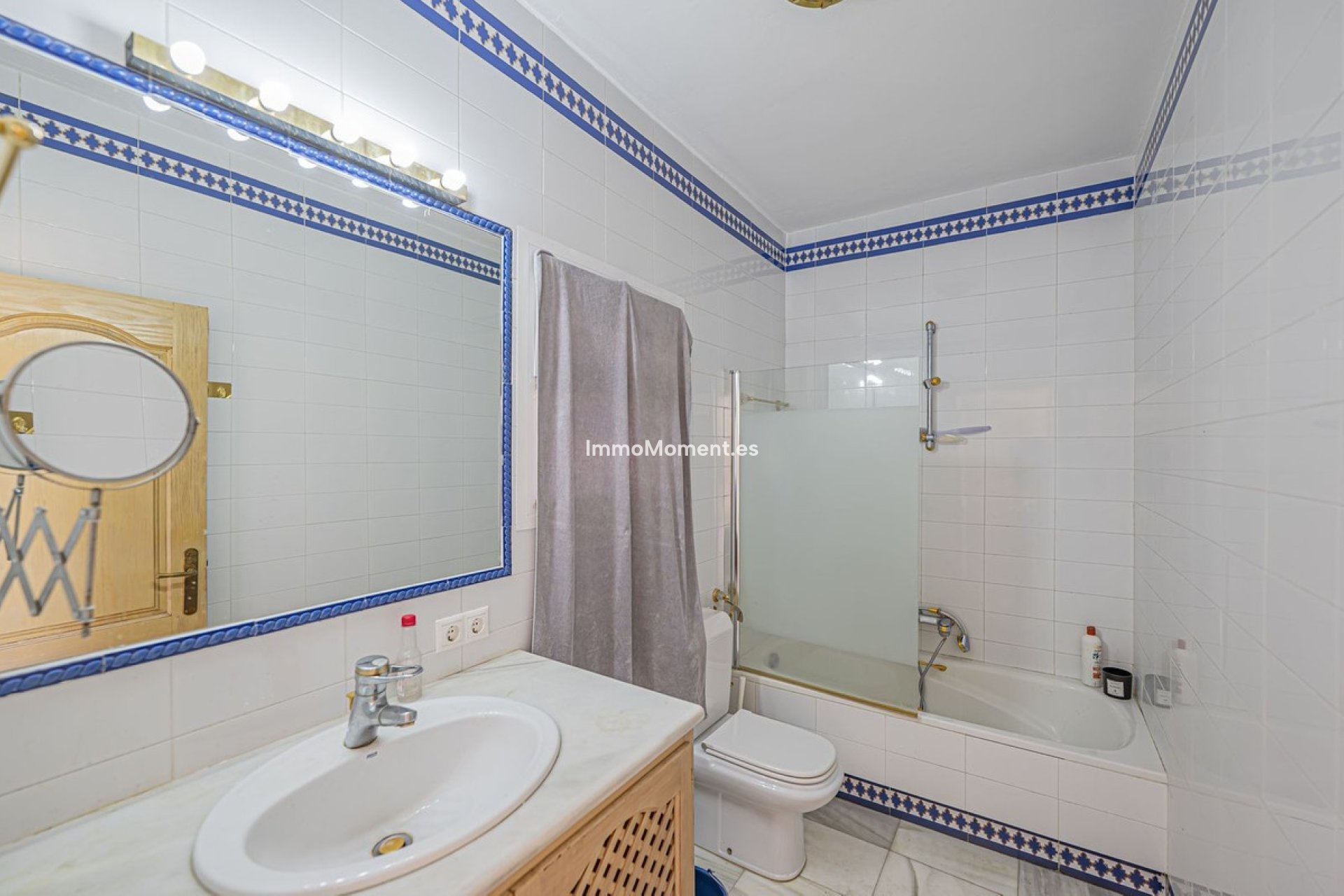 Revente - Villa - El Paraiso - New Golden Mile