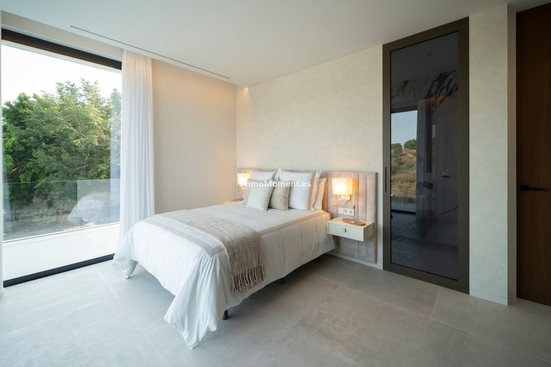 Revente - Villa - El Paraiso - New Golden Mile