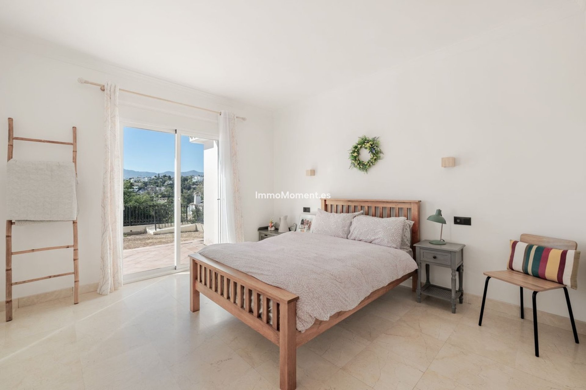 Revente - Villa - El Paraiso - New Golden Mile