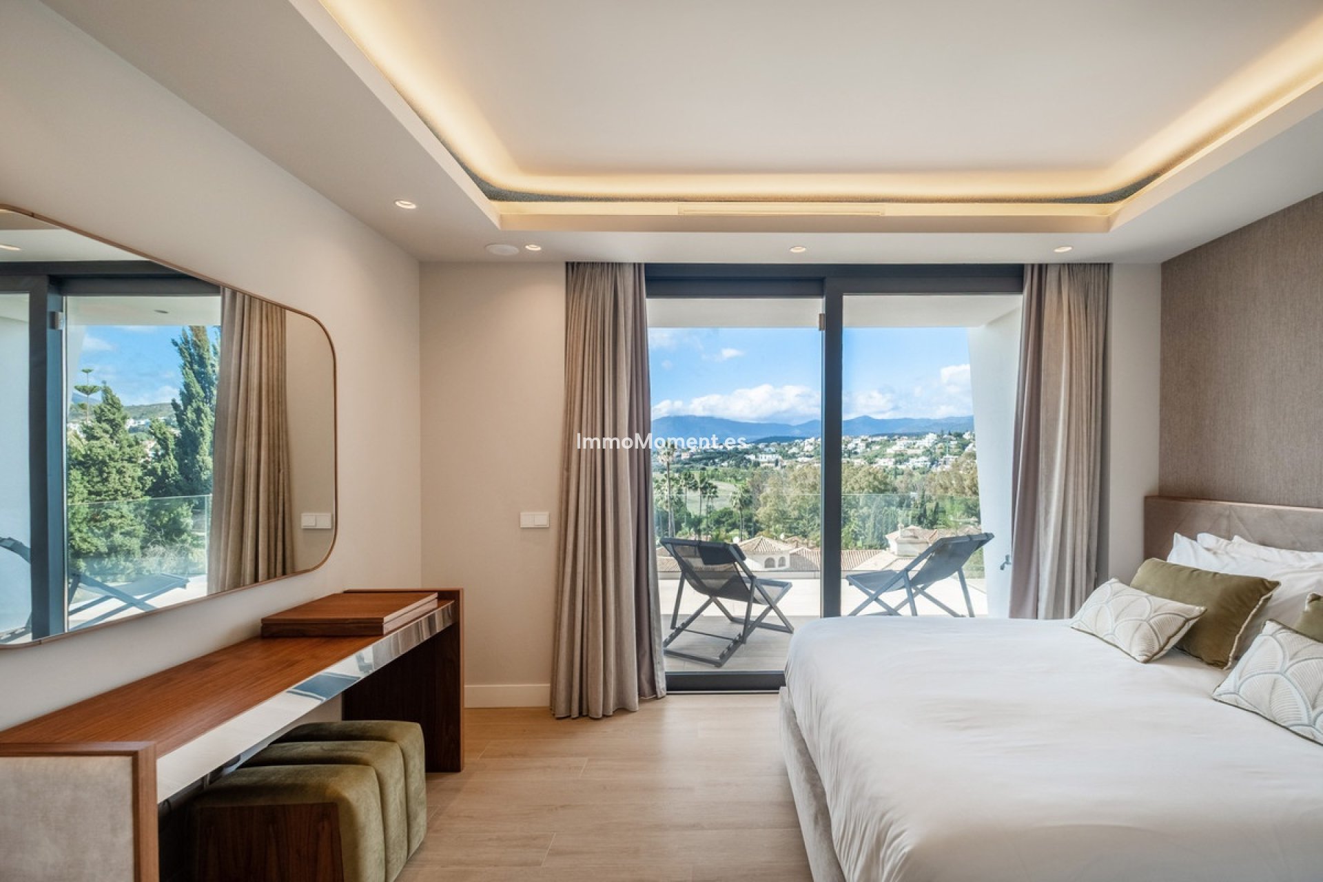 Revente - Villa - El Paraiso - New Golden Mile