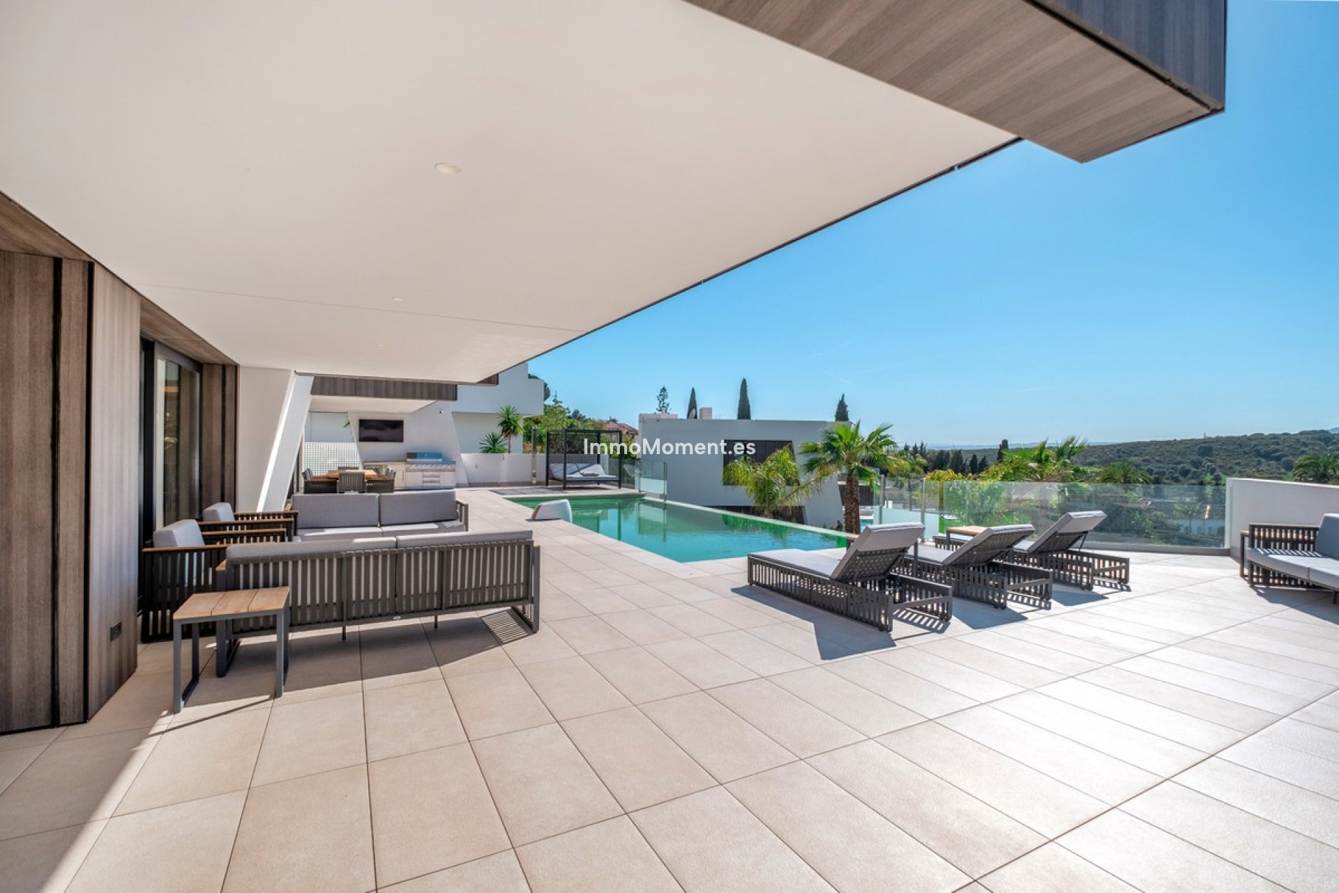 Revente - Villa - El Paraiso - New Golden Mile