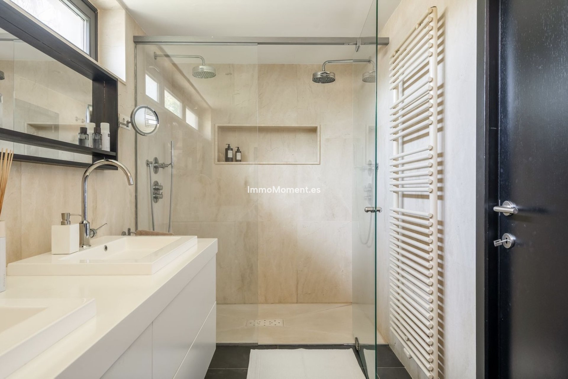 Revente - Villa - El Paraiso - New Golden Mile