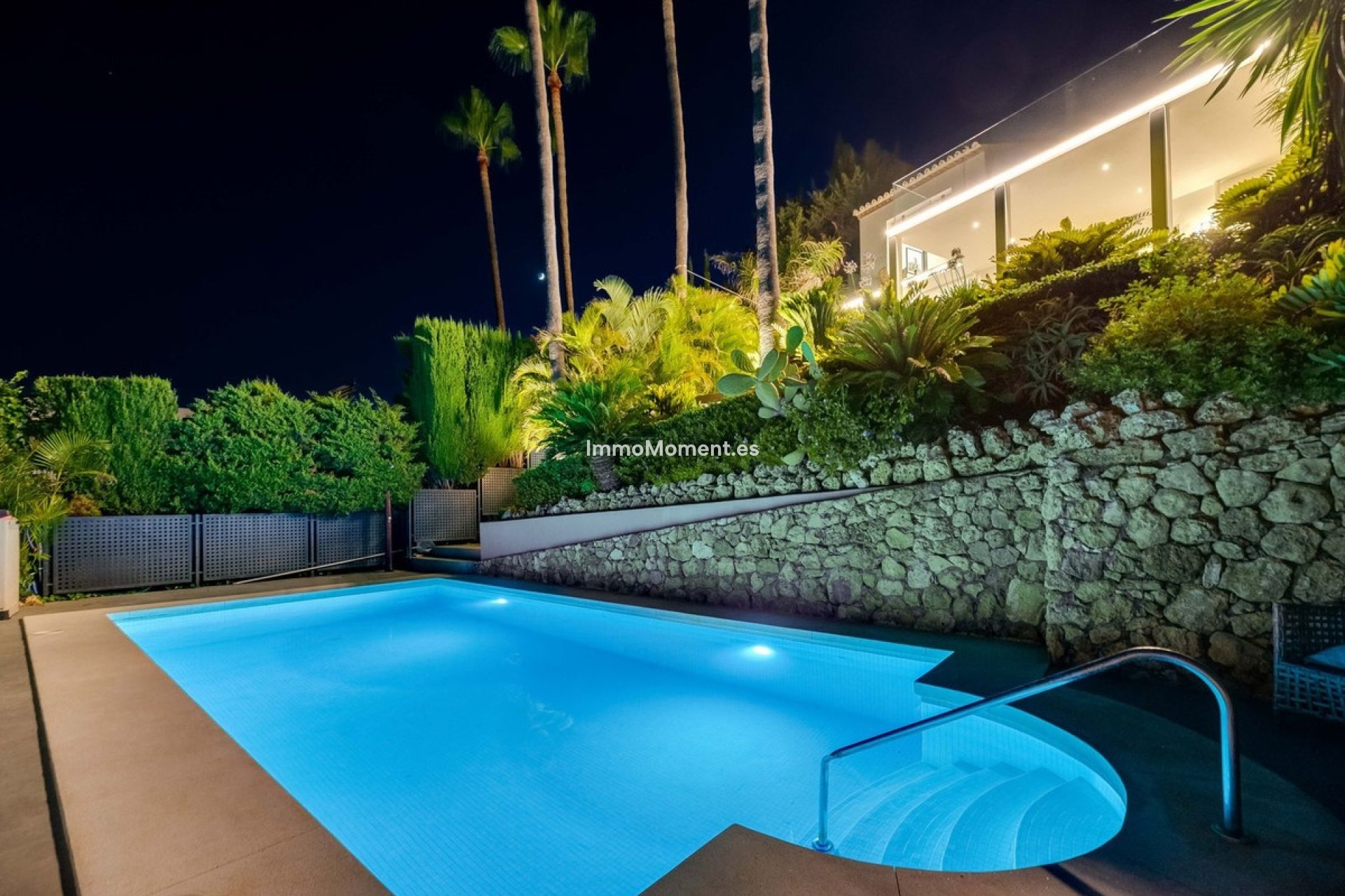 Revente - Villa - El Paraiso - New Golden Mile