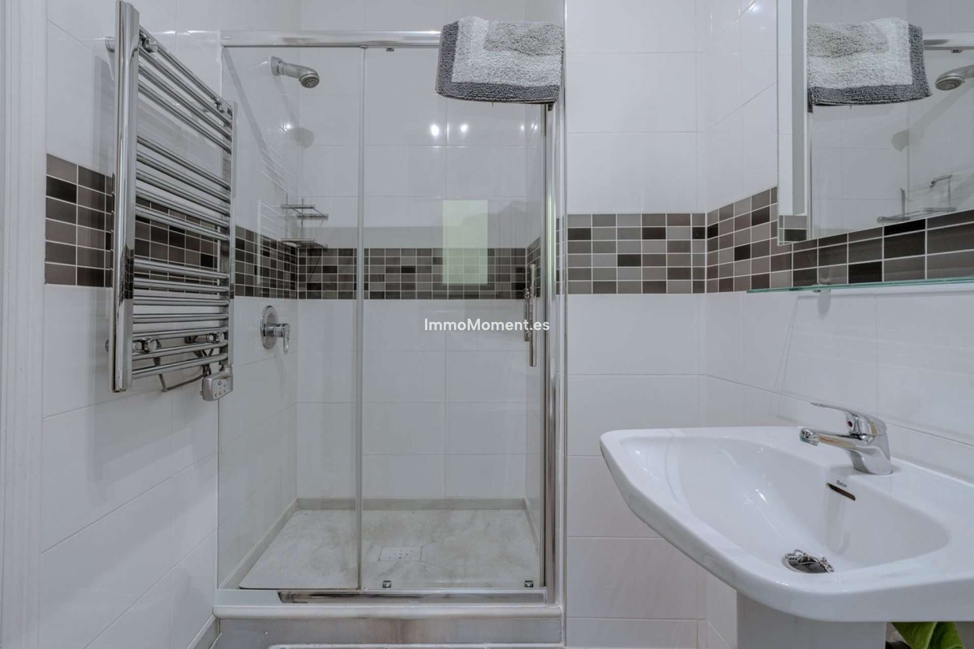 Revente - Villa - El Paraiso - New Golden Mile
