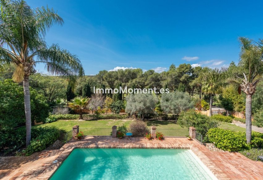Revente - Villa - El Paraiso - New Golden Mile
