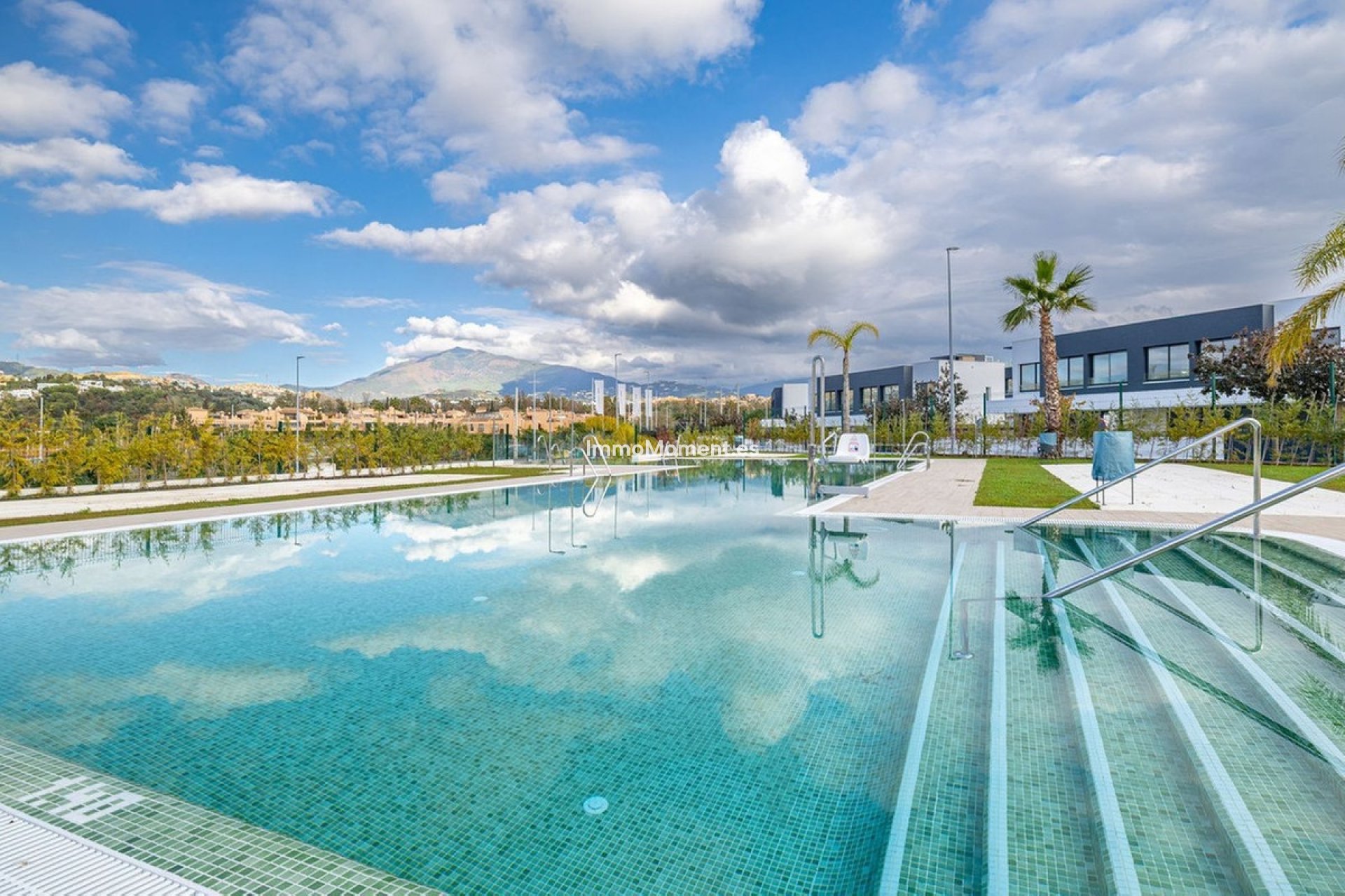 Revente - Villa - Estepona  - Atalaya