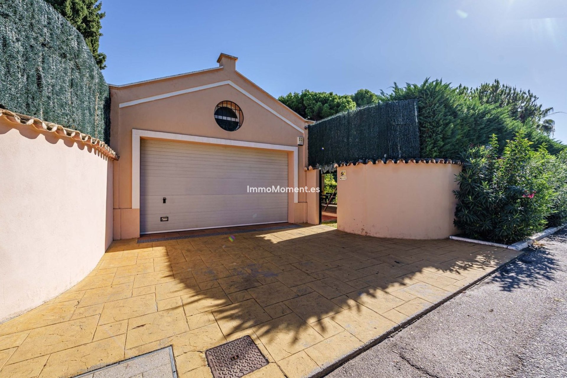 Revente - Villa - Estepona  - Benamara
