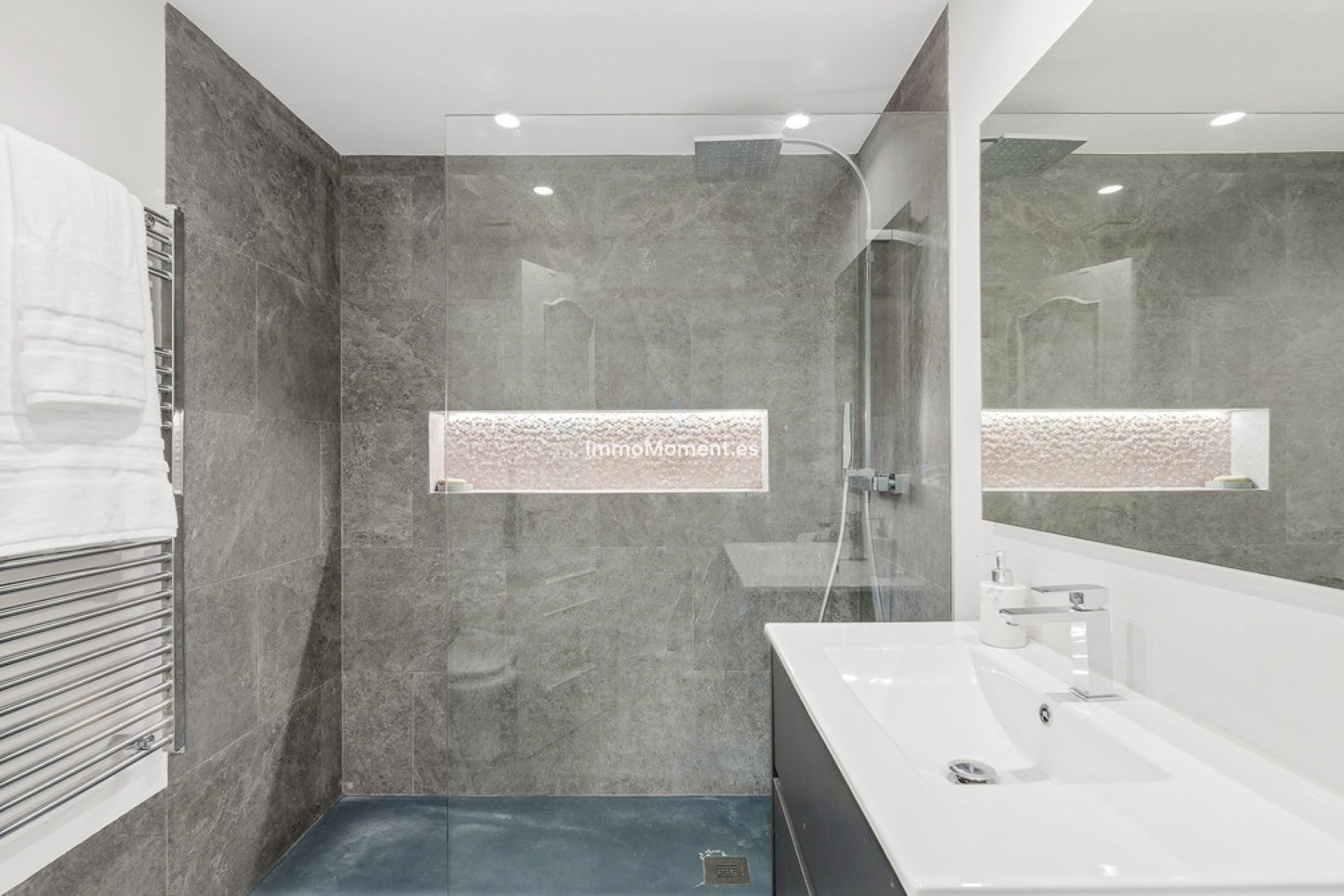 Revente - Villa - Estepona  - Estepona Centro