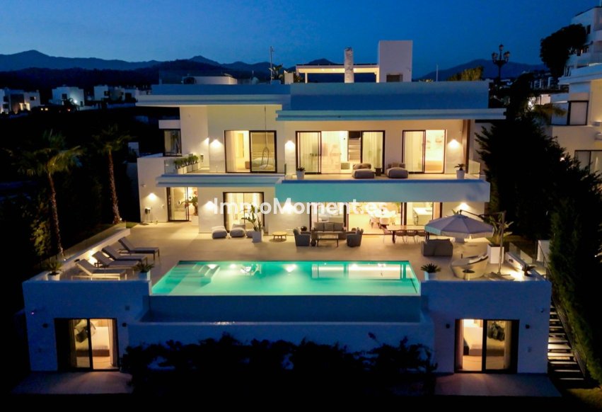 Revente - Villa - Estepona  - Estepona Centro