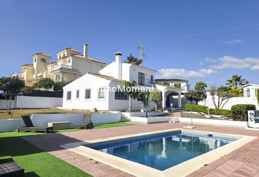 Revente - Villa - Estepona  - Estepona Centro