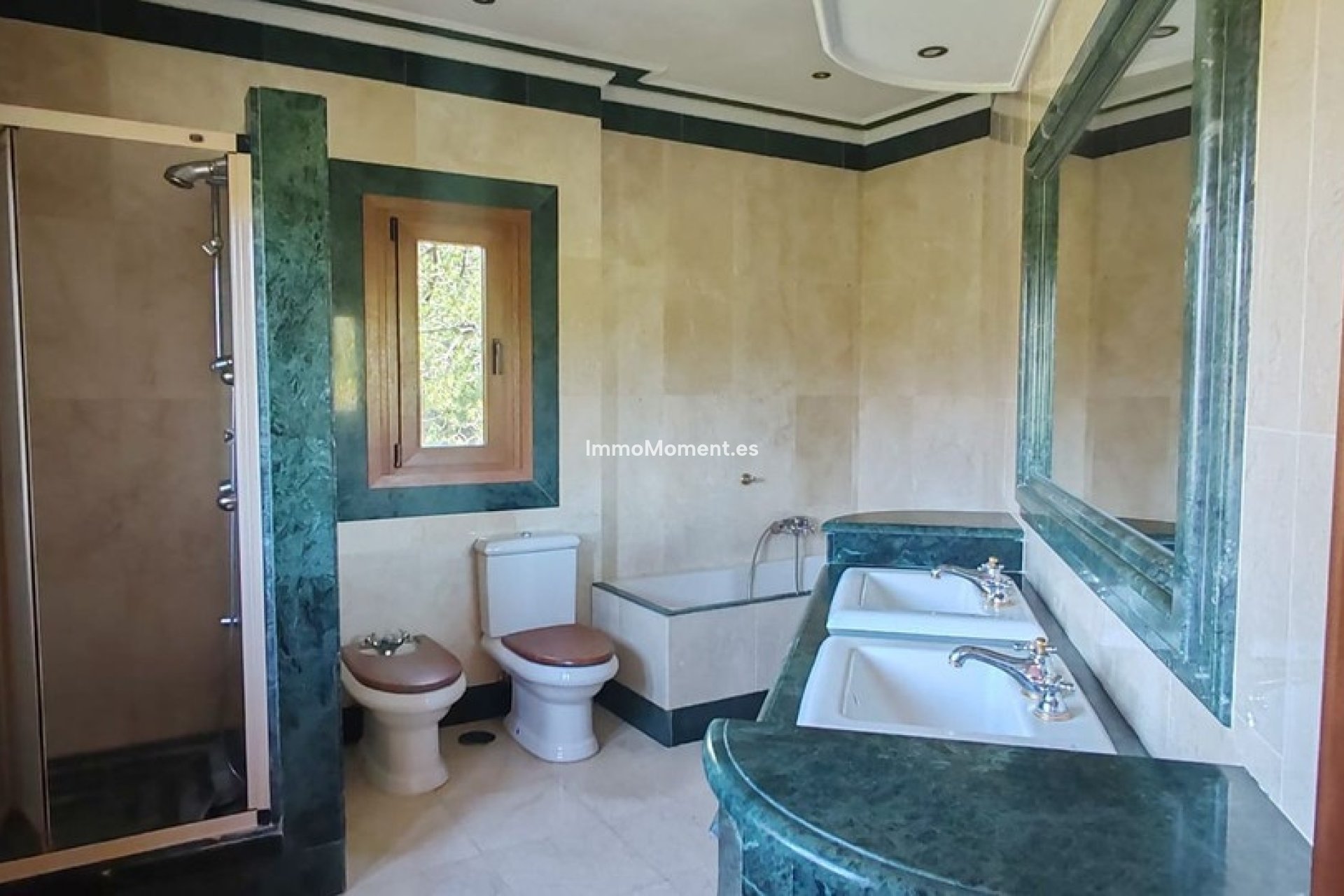 Revente - Villa - Estepona  - Estepona Centro