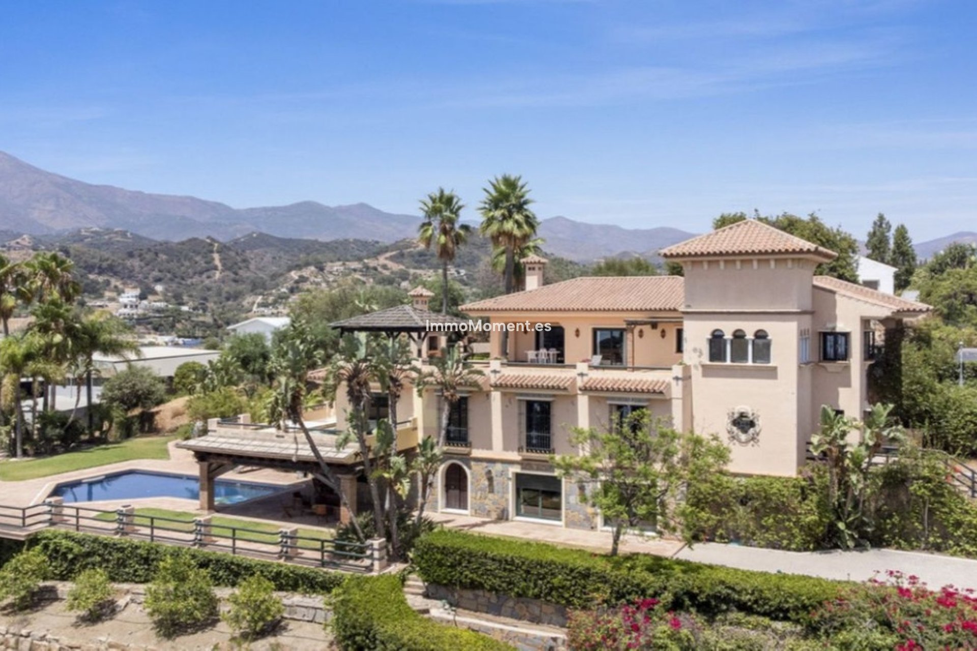 Revente - Villa - Estepona  - Estepona Centro