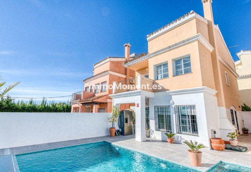 Revente - Villa - Estepona  - New Golden Mile