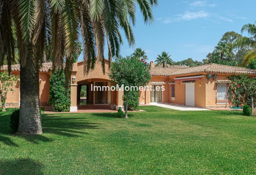 Revente - Villa - Estepona  - New Golden Mile