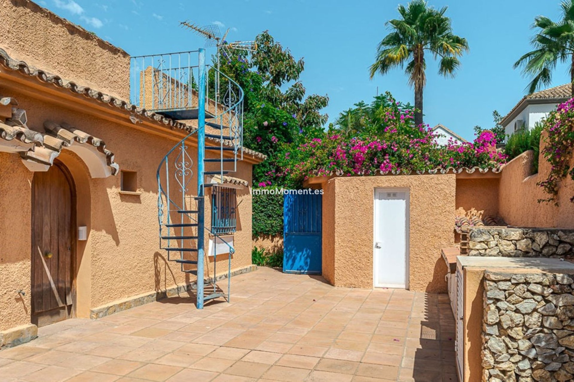 Revente - Villa - Estepona  - New Golden Mile