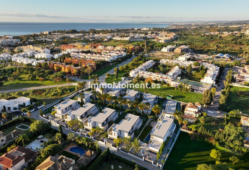 Revente - Villa - Estepona  - New Golden Mile