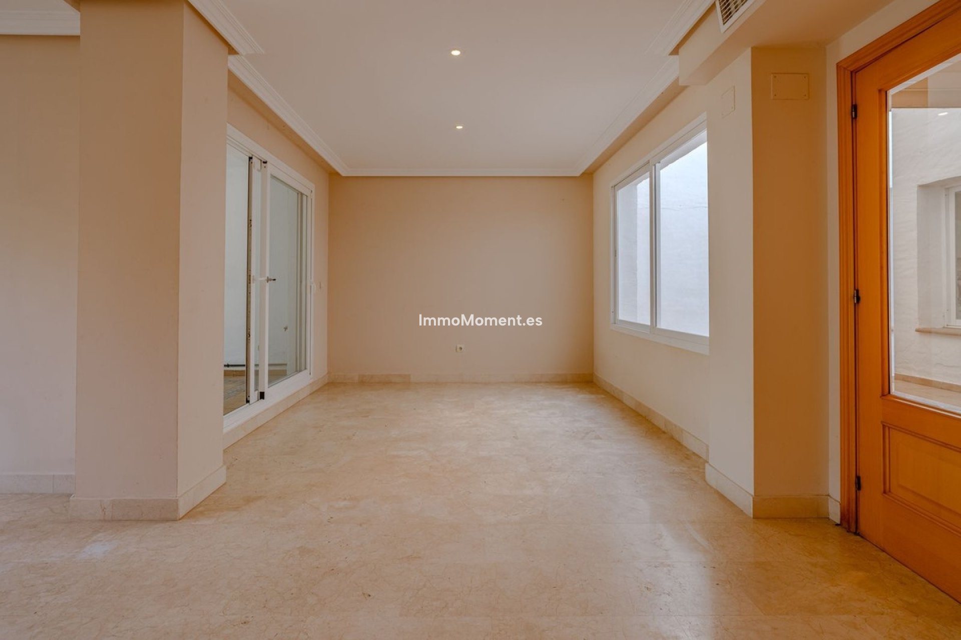 Revente - Villa - Estepona  - New Golden Mile