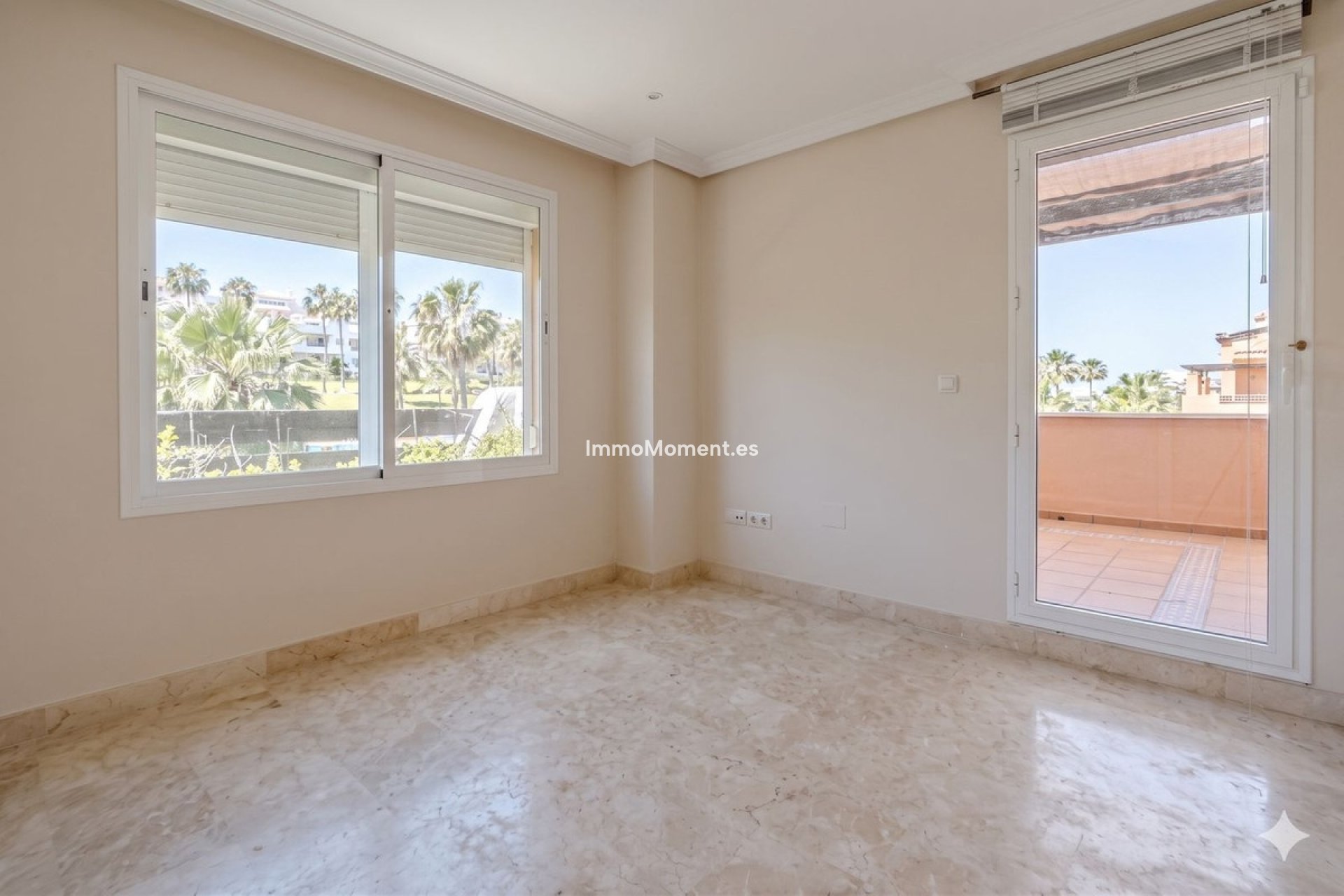 Revente - Villa - Estepona  - New Golden Mile