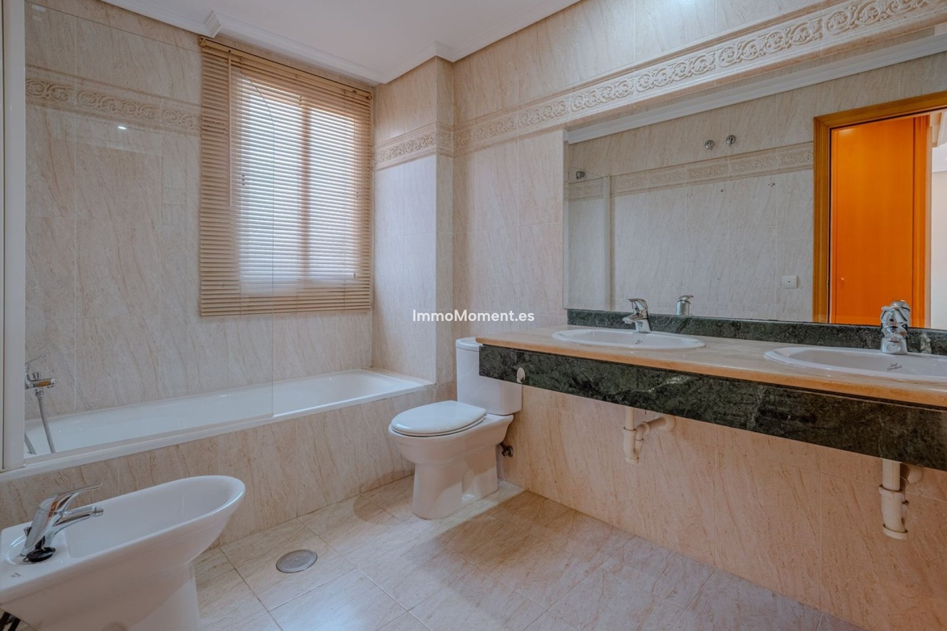 Revente - Villa - Estepona  - Selwo