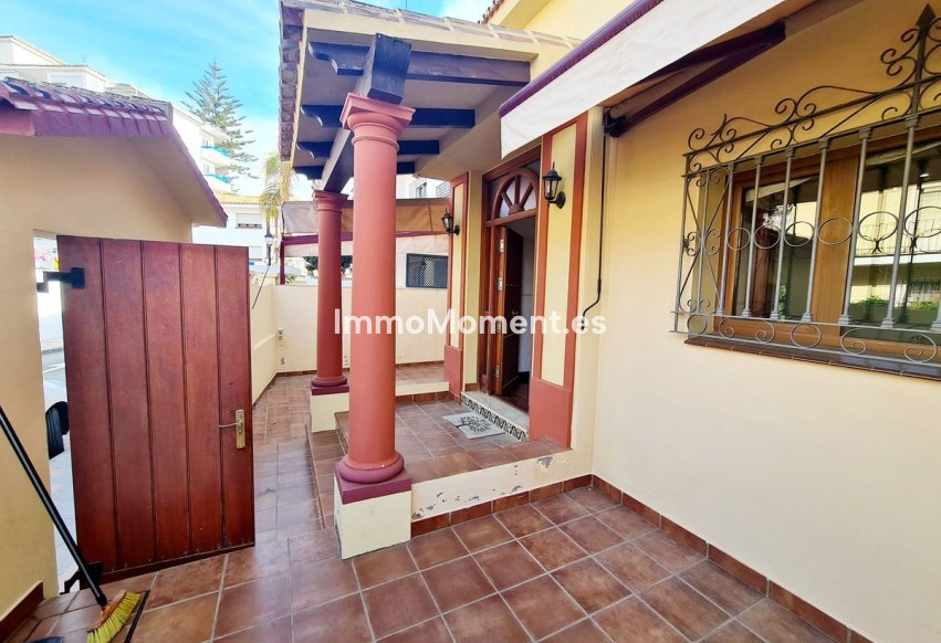 Revente - Villa - Fuengirola - Fuengirola Centro