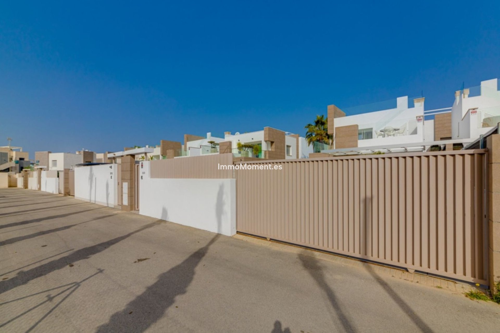 Revente - Villa - Guardamar del Segura - Urbanización El Raso