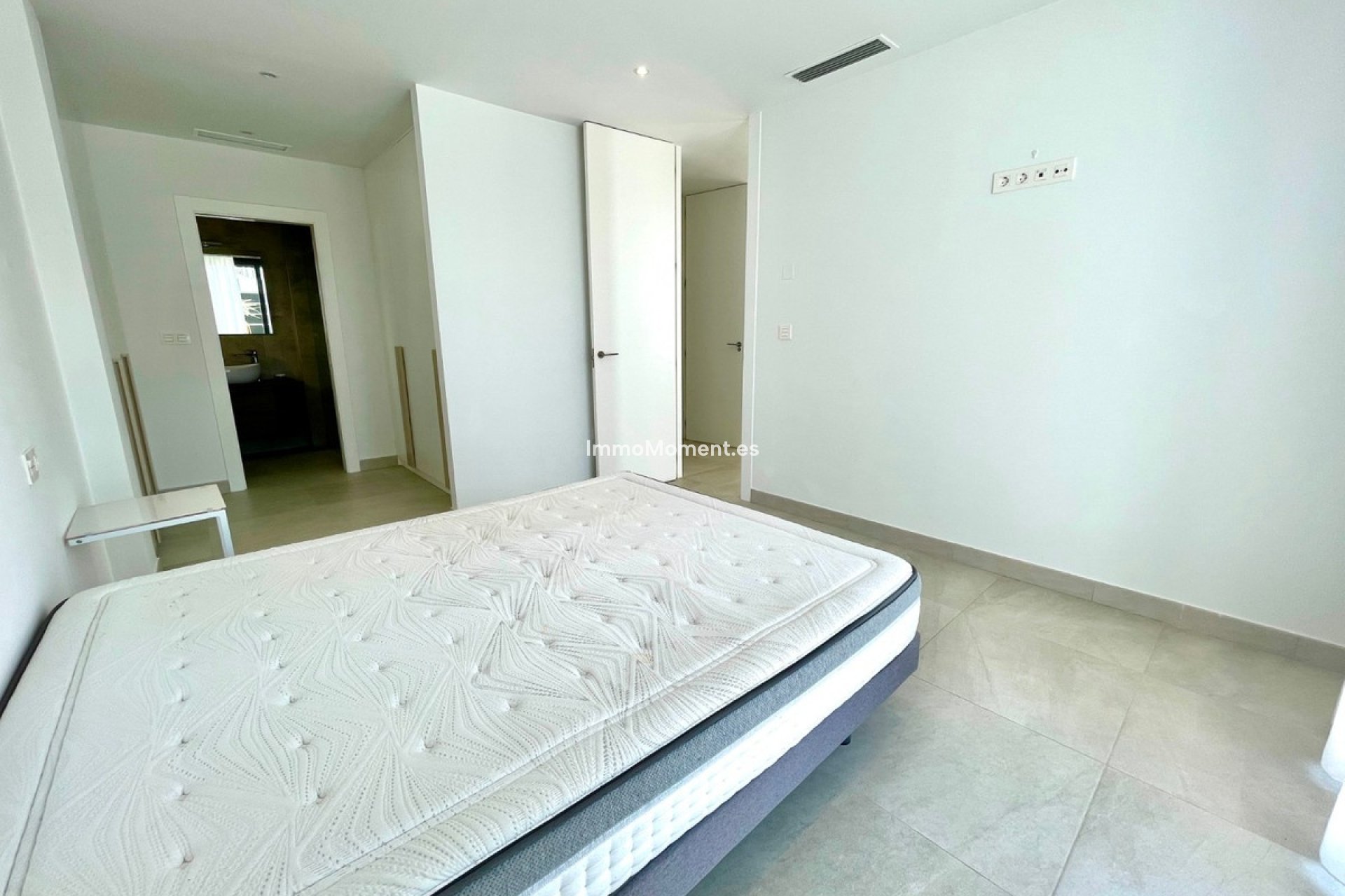 Revente - Villa individuelle - Benijofar