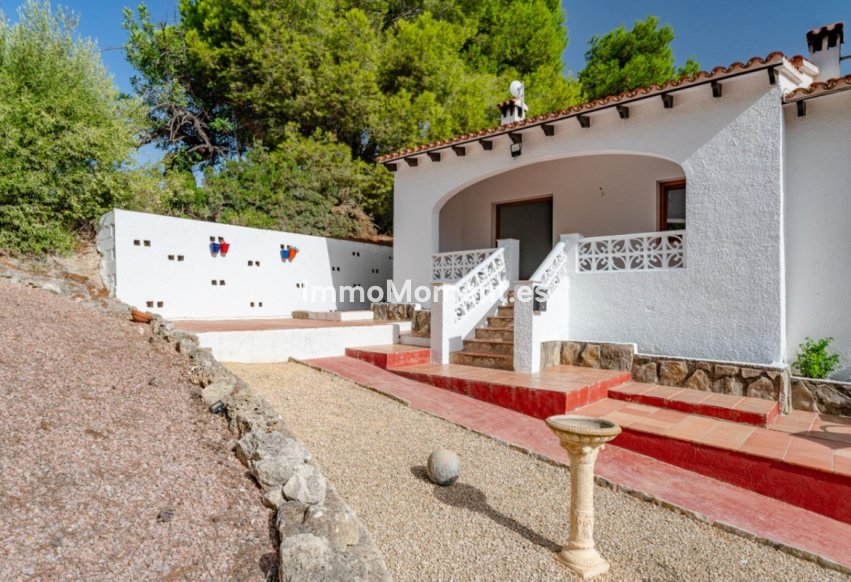 Revente - Villa individuelle - Benissa - Benissa Centro