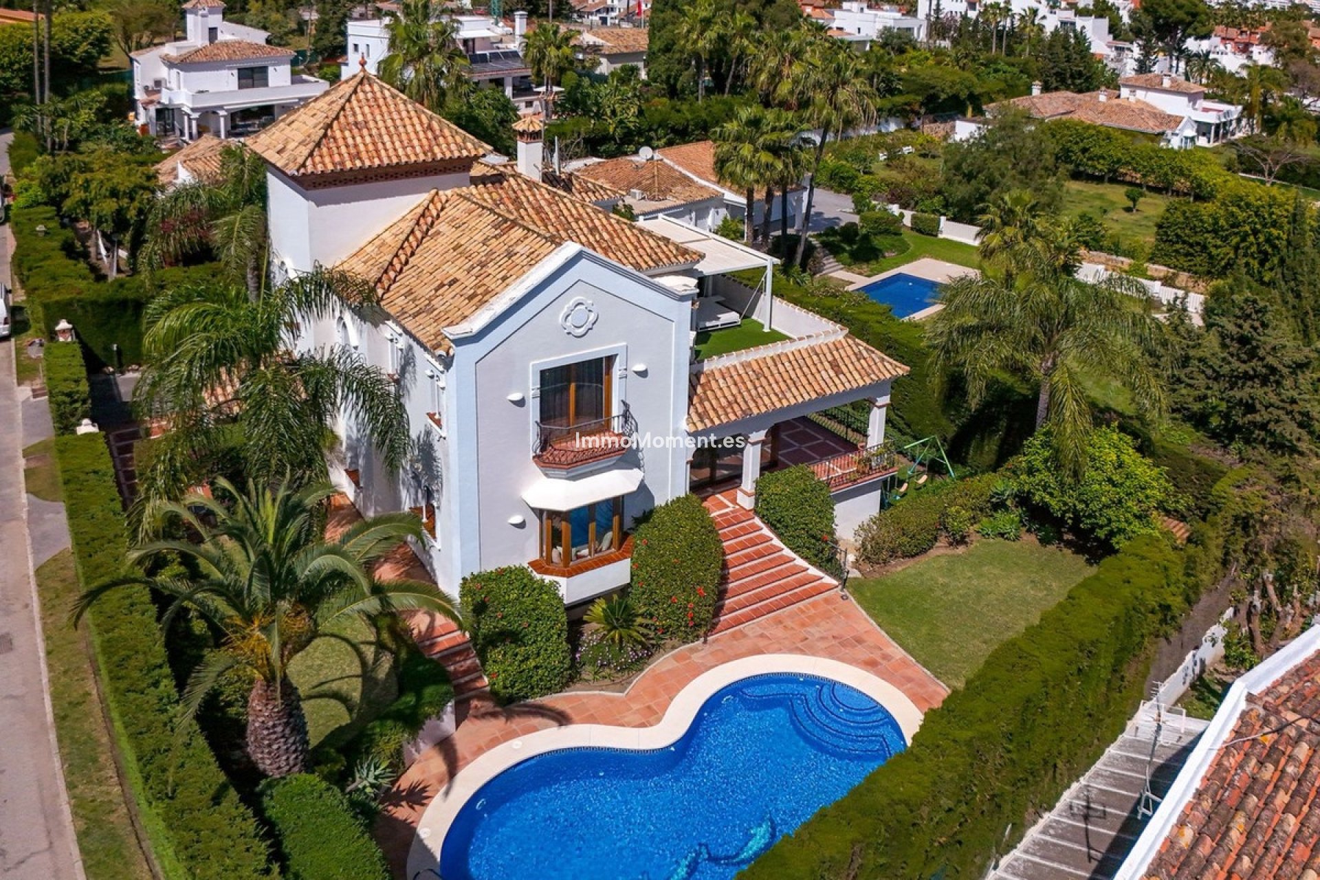 Revente - Villa individuelle - Estepona  - Atalaya