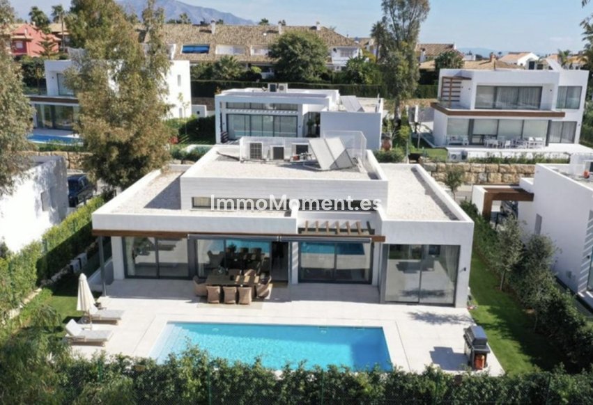 Revente - Villa individuelle - Estepona  - Atalaya