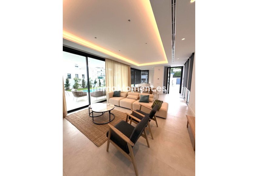 Revente - Villa individuelle - Estepona  - Atalaya