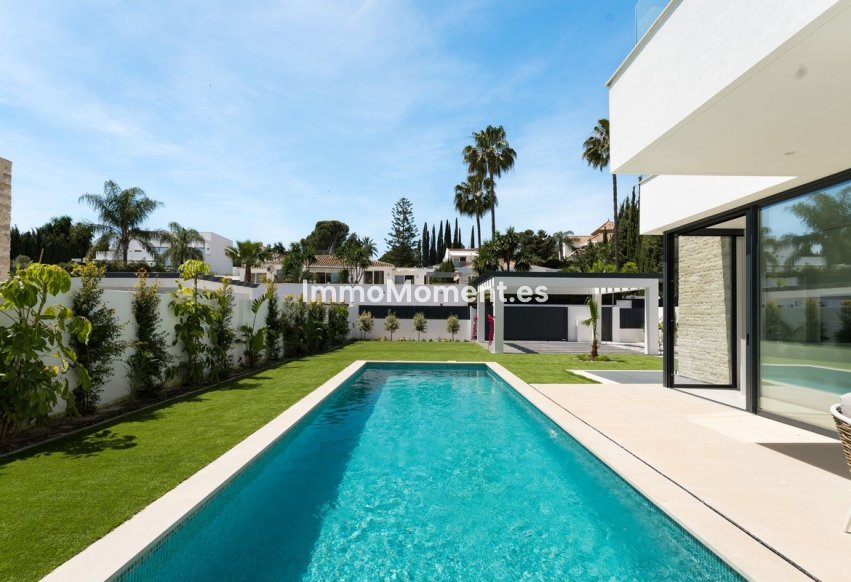 Revente - Villa individuelle - Estepona  - Atalaya