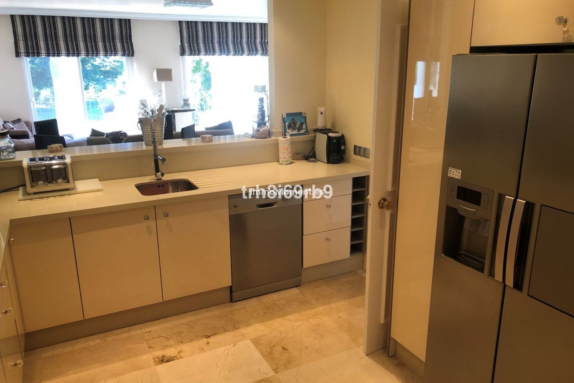 Revente - Villa individuelle - Estepona  - Benamara