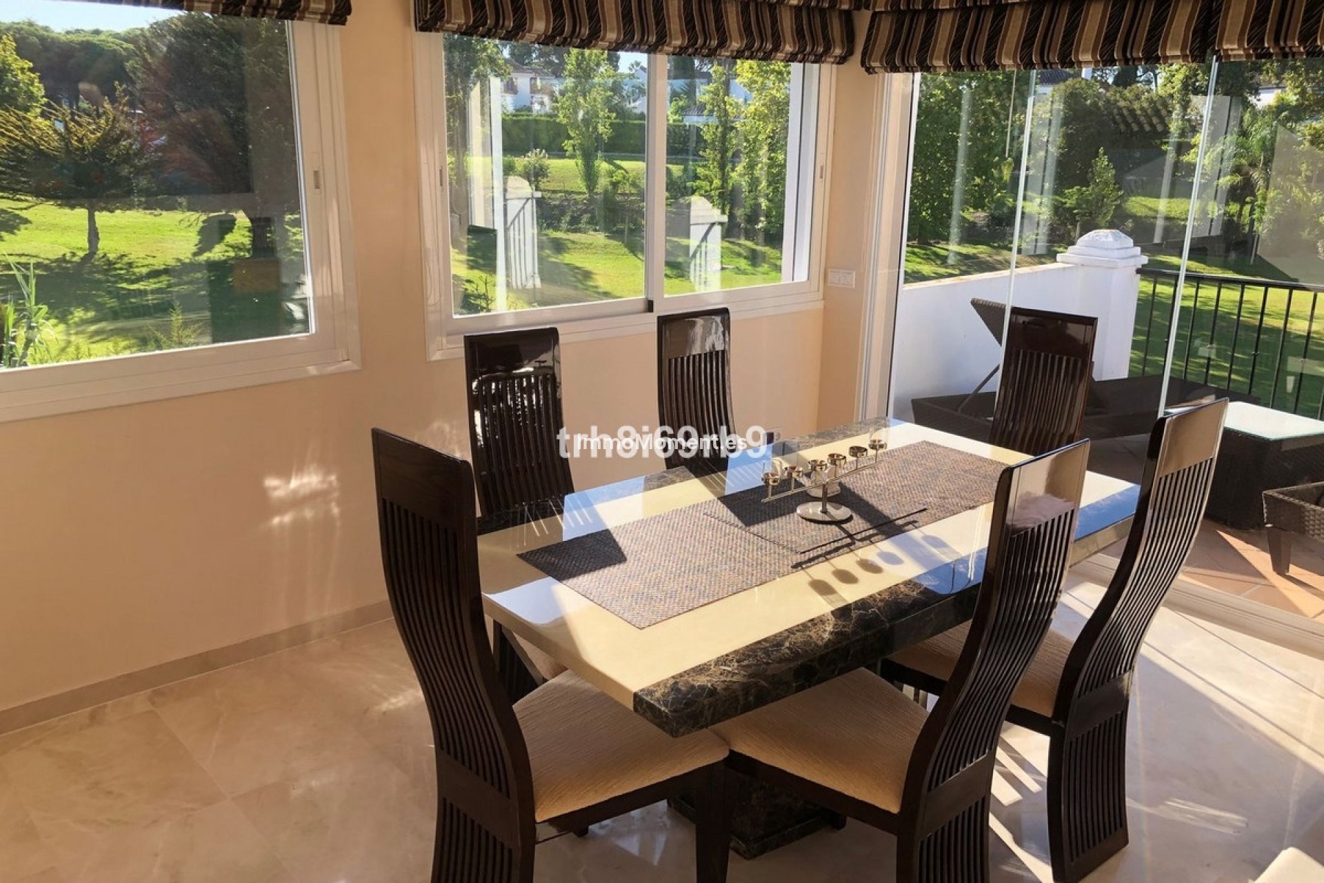 Revente - Villa individuelle - Estepona  - Benamara