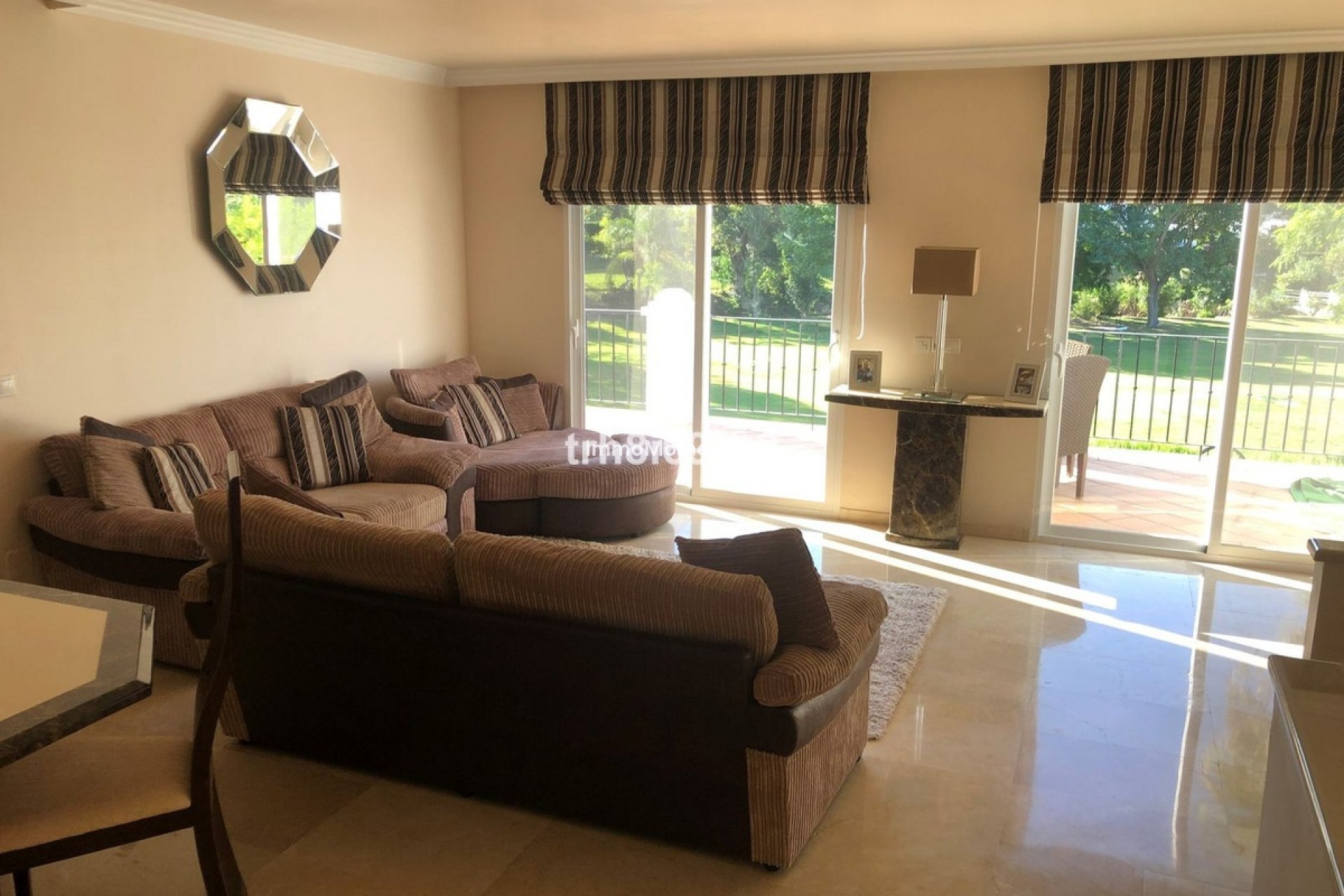 Revente - Villa individuelle - Estepona  - Benamara