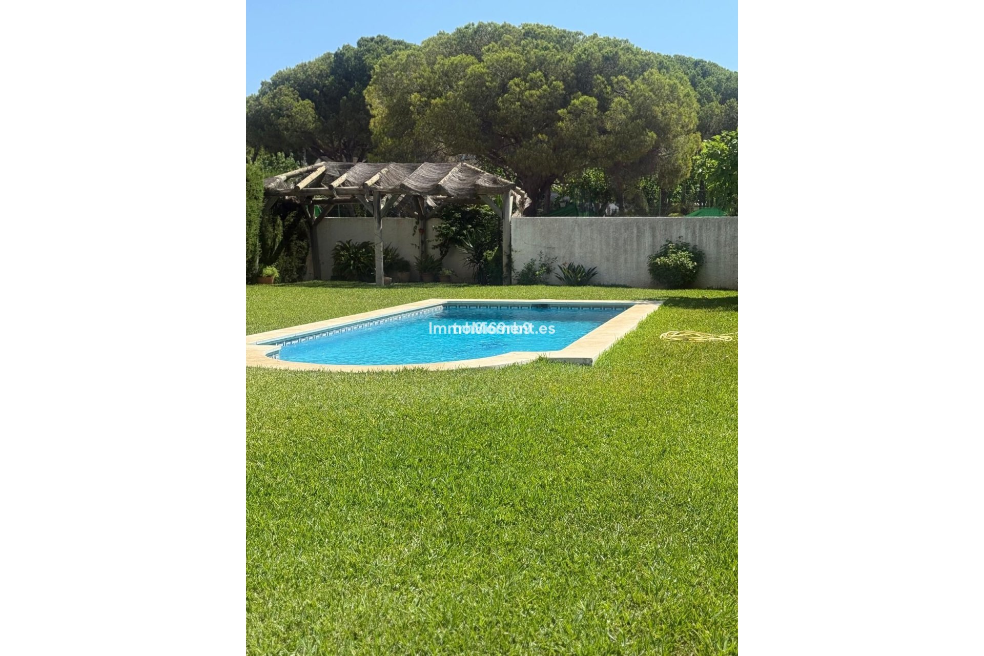 Revente - Villa individuelle - Estepona  - Benamara