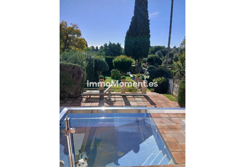 Revente - Villa individuelle - Estepona  - El Padron
