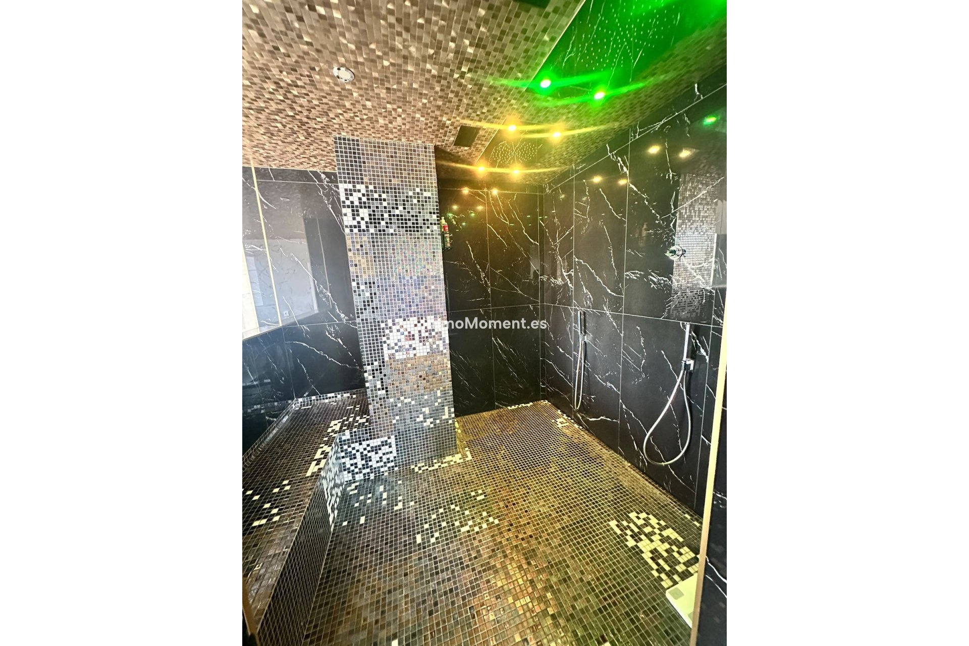Revente - Villa individuelle - Estepona  - Estepona Centro