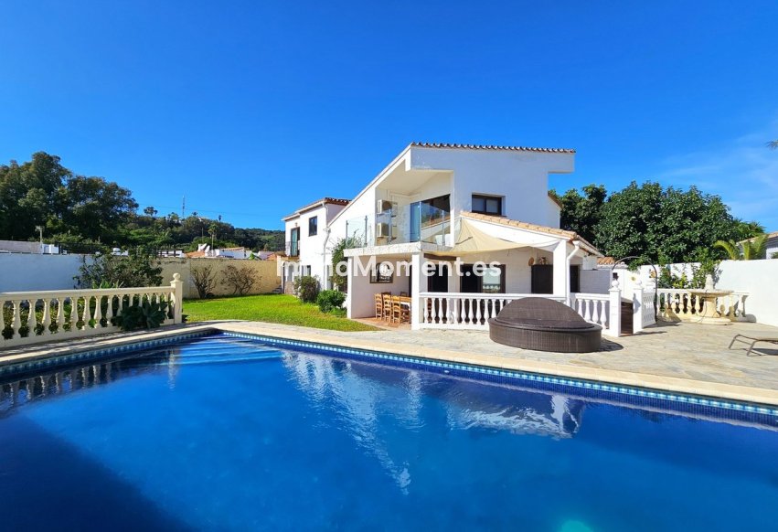 Revente - Villa individuelle - Estepona  - Estepona Centro