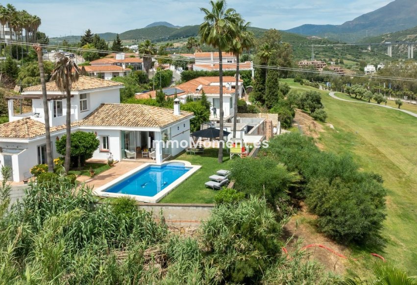 Revente - Villa individuelle - Estepona  - Estepona Centro