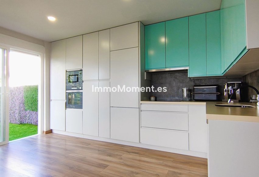 Revente - Villa individuelle - Estepona  - Estepona Centro