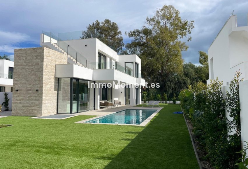 Revente - Villa individuelle - Estepona  - Estepona Centro