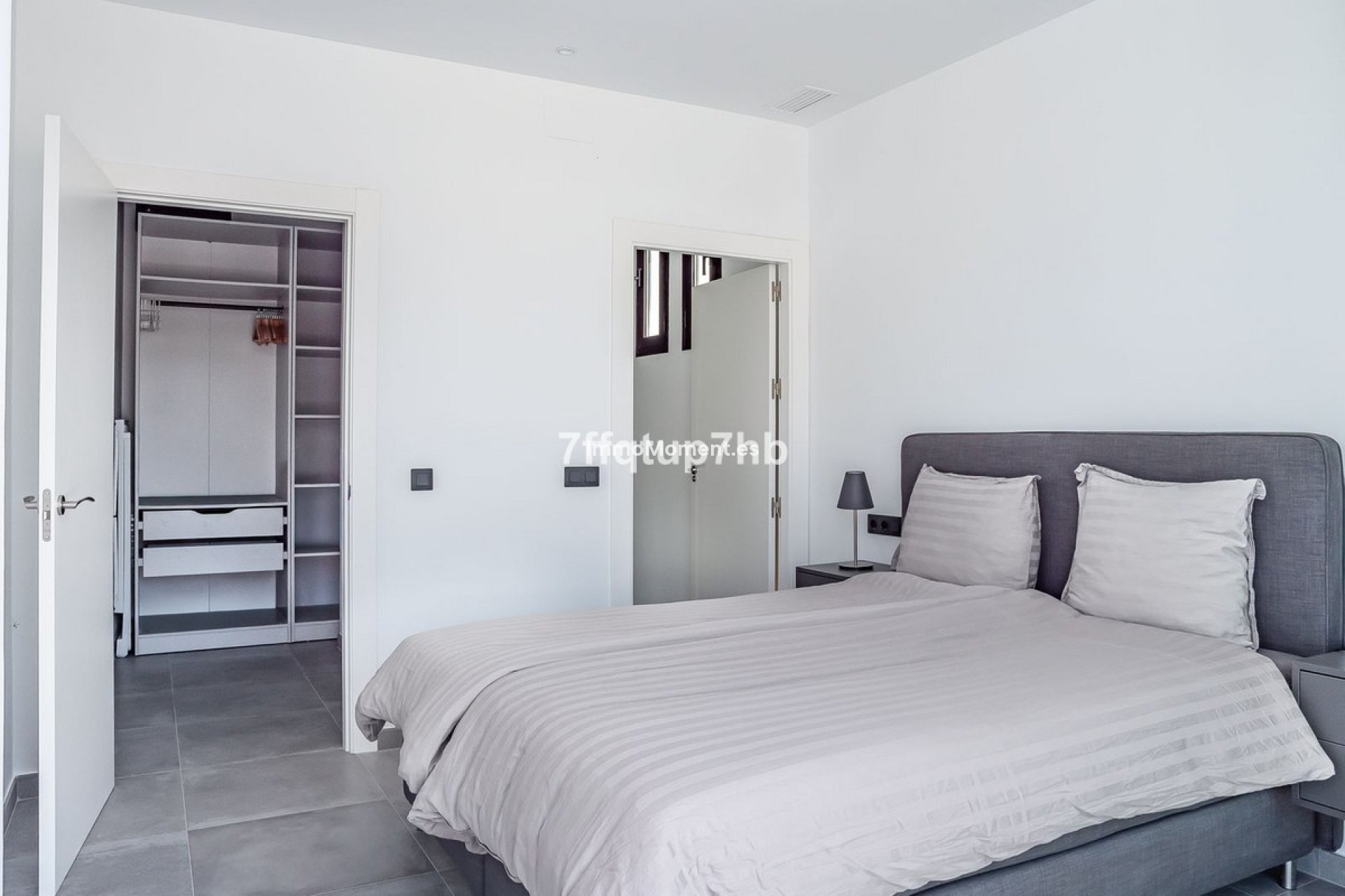 Revente - Villa individuelle - Estepona  - Estepona Centro