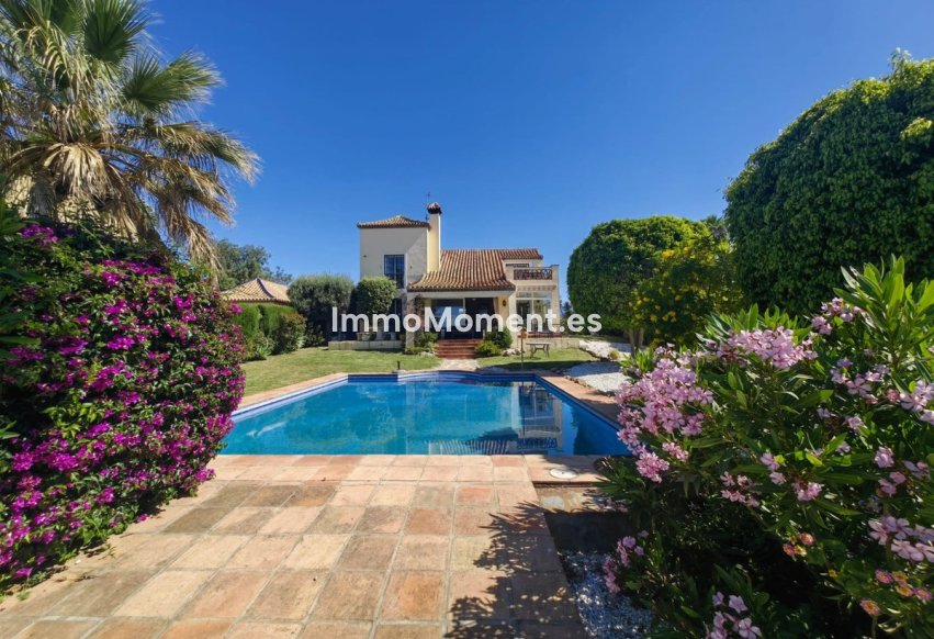 Revente - Villa individuelle - Estepona  - Estepona Centro
