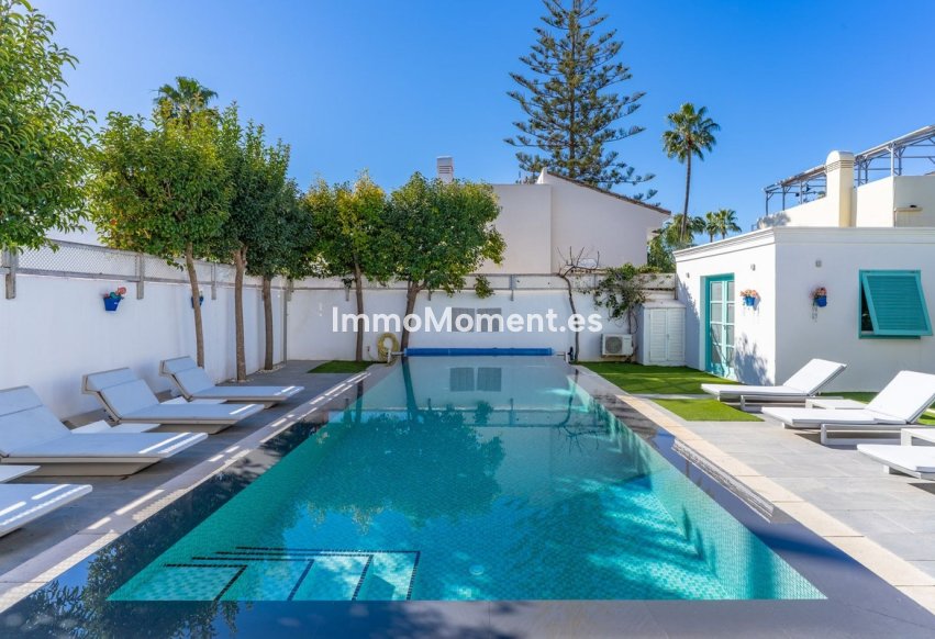 Revente - Villa individuelle - Estepona  - Estepona Centro
