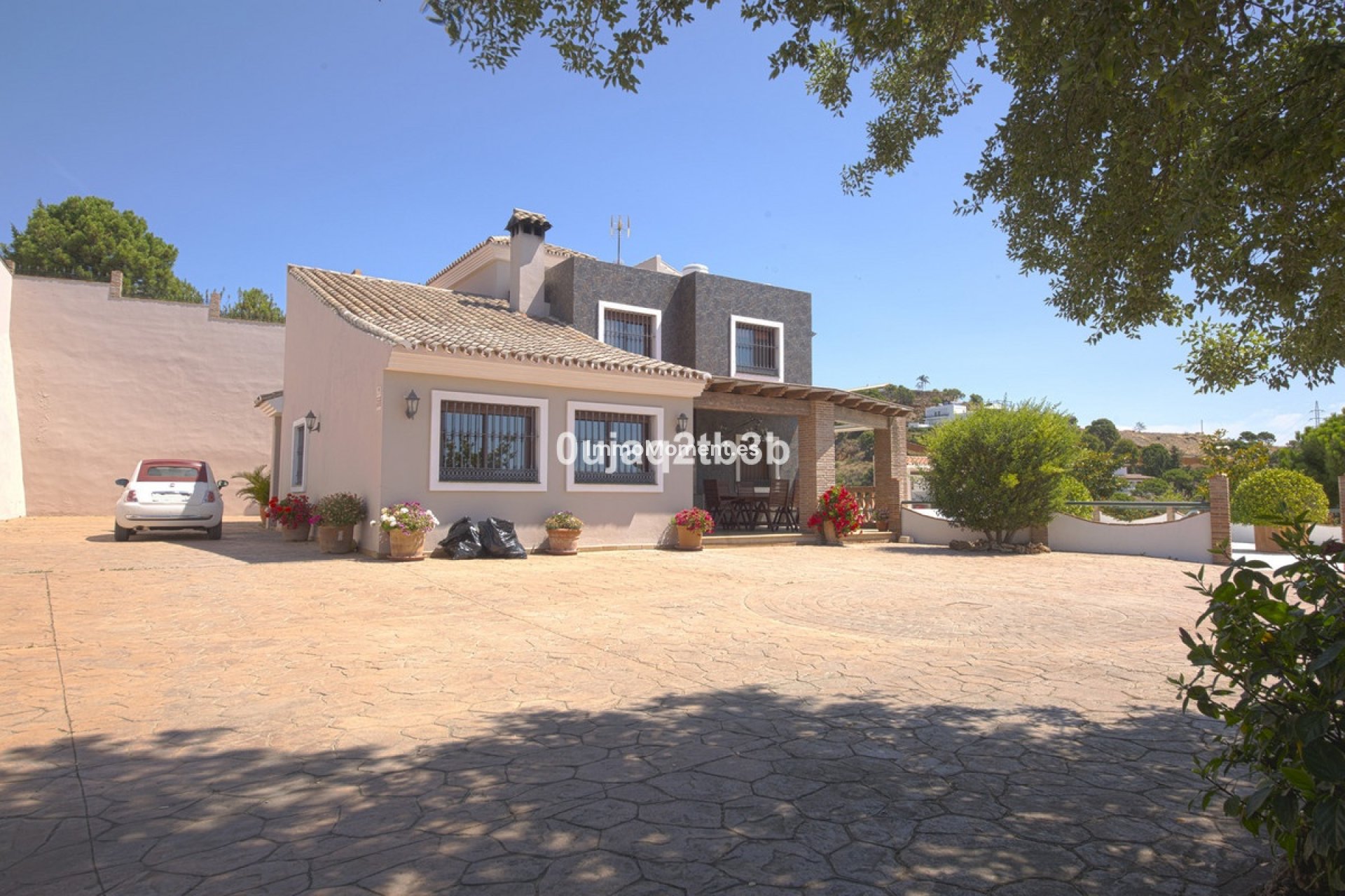 Revente - Villa individuelle - Estepona  - Estepona Centro