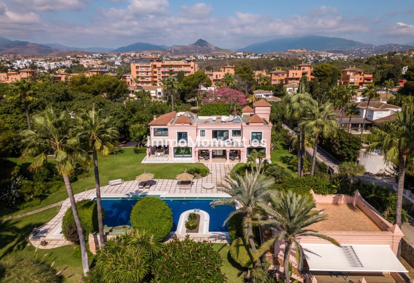 Revente - Villa individuelle - Estepona  - Estepona Centro